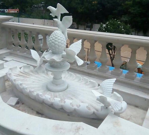 Sophisticated Indian Marble Fountain - Image 4